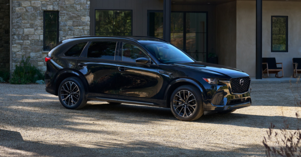 Mazda CX-70 PHEV vs Kia Sorento Plug-in Hybrid: Which Electrified Family SUV Wins